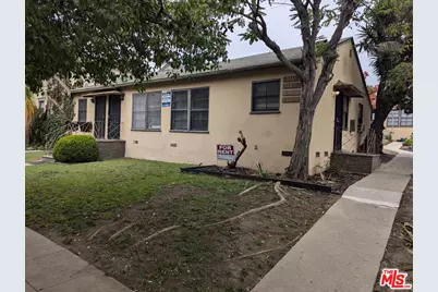 5113 W 20th St #5113 1/2, Los Angeles, CA 90016 - Photo 1