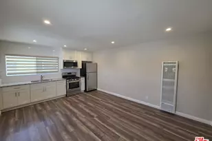 2012 S Holt Ave, Los Angeles, CA 90034 - Photo 1