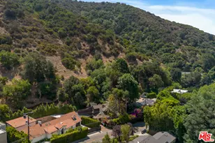 2030 Benedict Canyon Drive, Los Angeles, CA 90210 - Photo 1