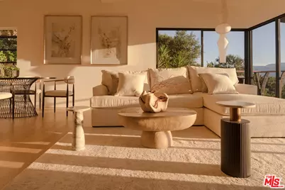 7802 Torreyson Dr, Los Angeles, CA 90046 - Photo 1