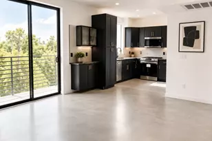 10867 Fruitland Dr, Los Angeles, CA 91604 - Photo 1
