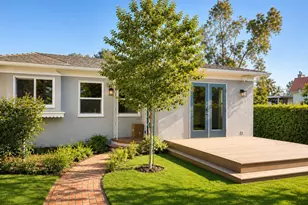 1704 Washington Ave, Santa Monica, CA 90403 - Photo 1