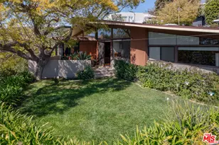 12421 Deerbrook Ln, Los Angeles, CA 90049 - Photo 1
