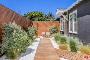 326 4th Ave, Venice, CA 90291 - Photo 1