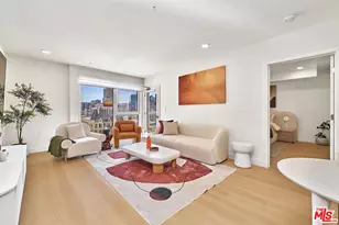 510 S Oxford Ave, Los Angeles, CA 90020 - Photo 1