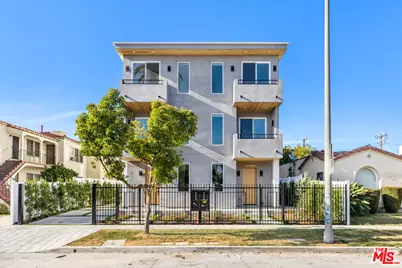 5223 W 20th St #1/4, Los Angeles, CA 90016 - Photo 1