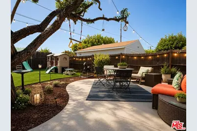 6525 Wilkinson Ave, Los Angeles, CA 91606 - Photo 1
