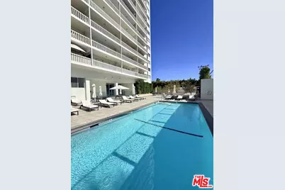 999 N Doheny Dr #904, West Hollywood, CA 90069 - Photo 1