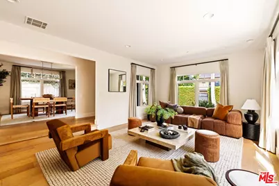 825 Huntley, West Hollywood, CA 90069 - Photo 1