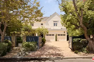 339 S Carmelina Ave, Los Angeles, CA 90049 - Photo 1