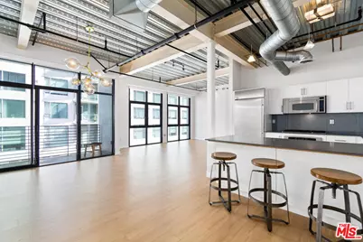 330 W 11th St #607, Los Angeles, CA 90015 - Photo 1