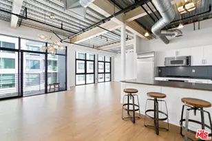 330 W 11th St, Los Angeles, CA 90015 - Photo 1
