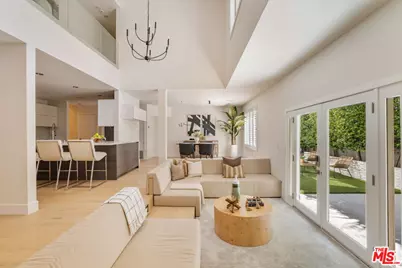967 Hammond St #5, West Hollywood, CA 90069 - Photo 1