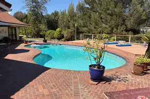 1043 Maybrook Dr, Los Angeles, CA 90210 - Photo 1