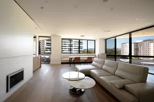 10430 Wilshire Blvd, Los Angeles, CA 90024 - Photo 1