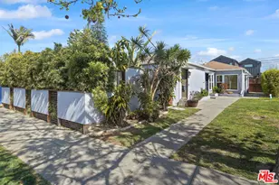 216 6th Ave, Venice, CA 90291 - Photo 1