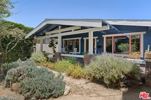 124 S Hobart Blvd, Los Angeles, CA 90004 - Photo 1