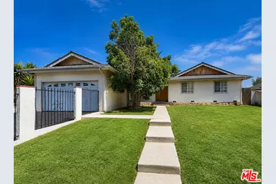 11528 Collett Ave, Los Angeles, CA 91344 - Photo 1