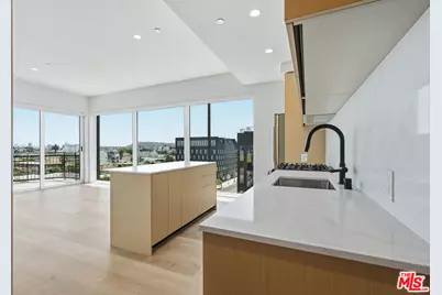 3555 Overland Ave #305, Los Angeles, CA 90034 - Photo 1