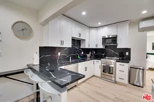 9040 Phyllis Ave, West Hollywood, CA 90069 - Photo 1