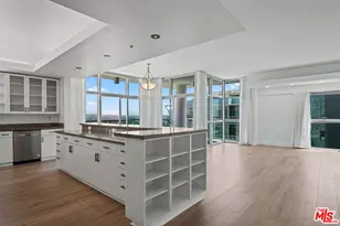 13700 Marina Pointe Dr, Marina del Rey, CA 90292 - Photo 1
