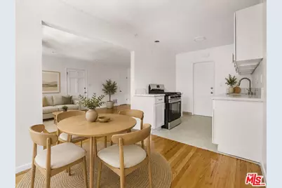 8563 Holloway Dr #3, West Hollywood, CA 90069 - Photo 1