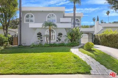 12118 Viewcrest Rd, Studio City, CA 91604 - Photo 1
