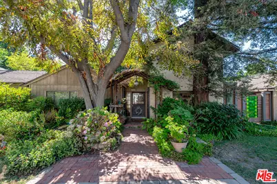 15203 Camarillo St, Sherman Oaks, CA 91403 - Photo 1