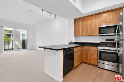 4060 Glencoe Ave #311, Marina del Rey, CA 90292 - Photo 1
