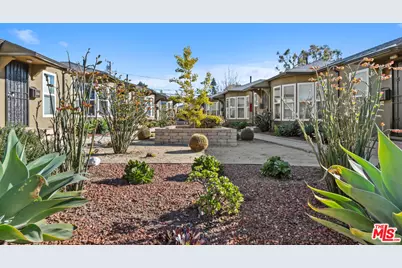 1332 Ocean Park Blvd #A, Santa Monica, CA 90405 - Photo 1