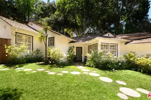 8418 Lookout Mountain Ave, Los Angeles, CA 90046 - Photo 1