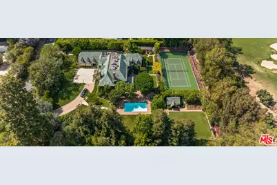 570 S Mapleton Dr, Los Angeles, CA 90024 - Photo 1