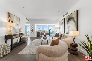 13600 Marina Pointe Dr, Marina del Rey, CA 90292 - Photo 1