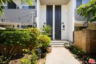 4733 La Villa Marina, Los Angeles, CA 90292 - Photo 1