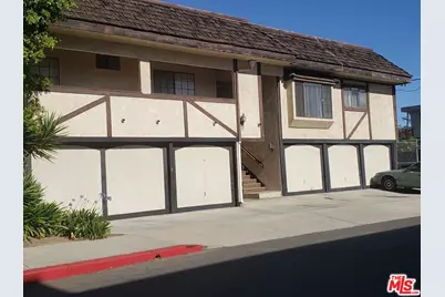 5170 N Columbus Ave #3, Sherman Oaks, CA 91403 - Photo 1