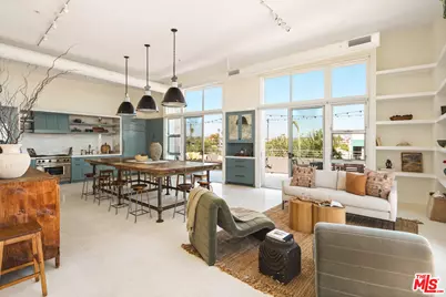 13320 Beach Ave #403, Los Angeles, CA 90292 - Photo 1