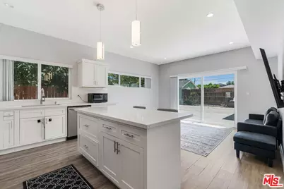 8461 Calvin Ave, Northridge, CA 91324 - Photo 1