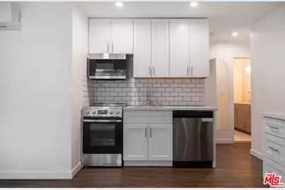 2496 Granville Ave, Los Angeles, CA 90064 - Photo 1
