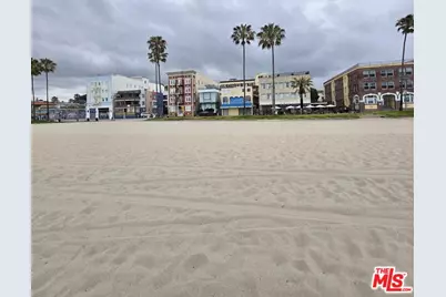 30 Dudley Ave #5, Venice, CA 90291 - Photo 1