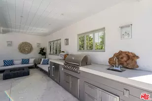 1037 Maroney Ln, Pacific Palisades, CA 90272 - Photo 45