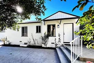 17228 Vanowen St, Lake Balboa, CA 91406 - Photo 1