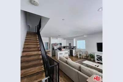 13826 Bessemer St #13828, Los Angeles, CA 91401 - Photo 1