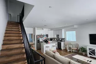 13826 Bessemer St, Los Angeles, CA 91401 - Photo 1