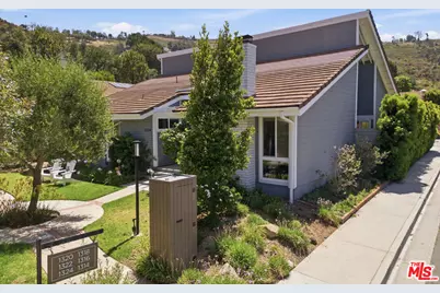 1314 Avenida De Cortez, Pacific Palisades, CA 90272 - Photo 1