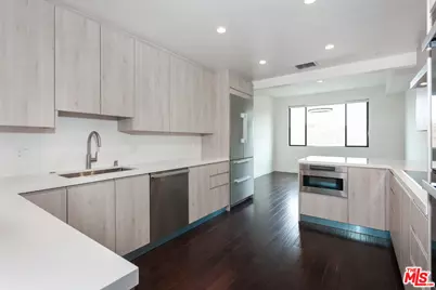 430 N Maple Dr #206, Beverly Hills, CA 90210 - Photo 1