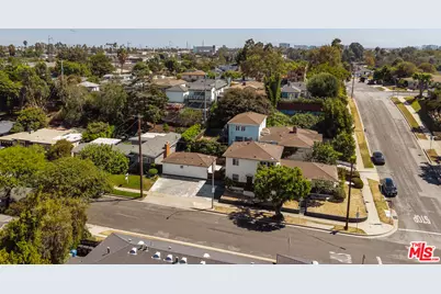 7020 Ramsgate Ave, Los Angeles, CA 90045 - Photo 1