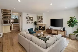 407 S Spalding Dr, Beverly Hills, CA 90212 - Photo 1