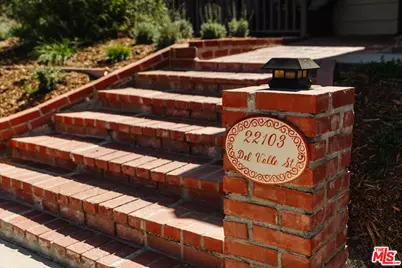 22103 Del Valle St, Woodland Hills, CA 91364 - Photo 1