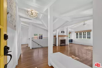 10421 Hebron Ln, Los Angeles, CA 90077 - Photo 1