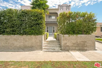 840 N Fuller Ave, Los Angeles, CA 90046 - Photo 1